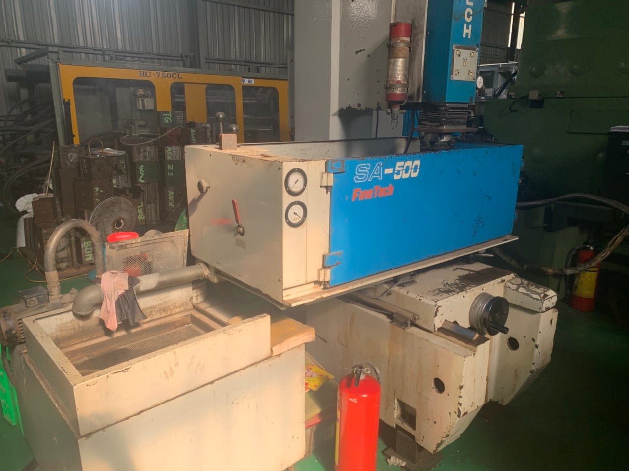 CNC vertical machining center machine 3
